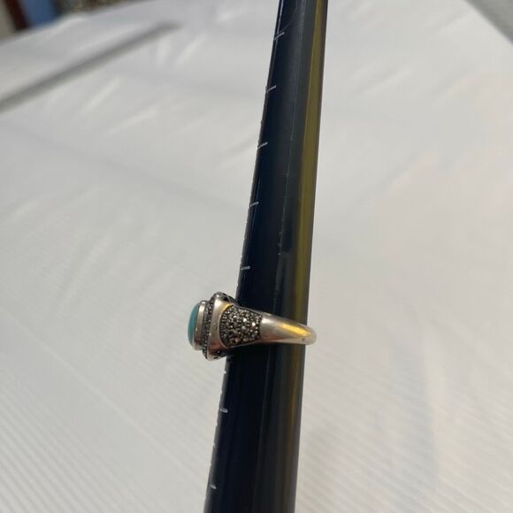 LT Sterling Silver 925 Turquoise Stone and Marcasite Ring Sz 8 - Picture 5 of 7